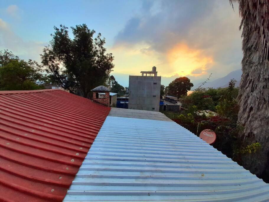 Cozy Apartment, Near Boat Dock Apartment Panajachel