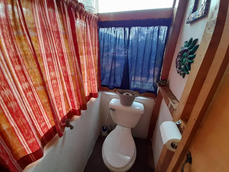 Cozy Apartment, Near Boat Dock Panajachel