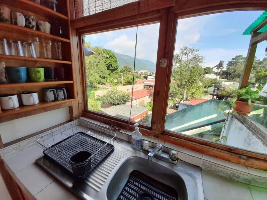 Cozy Apartment, Near Boat Dock Apartment